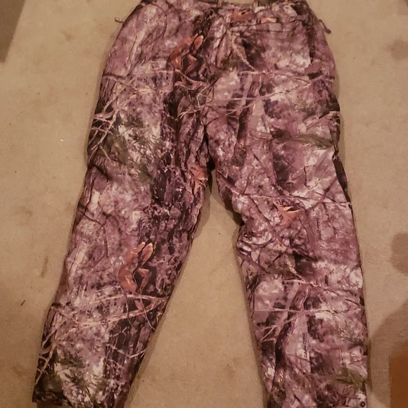 Cabelas 4most pants